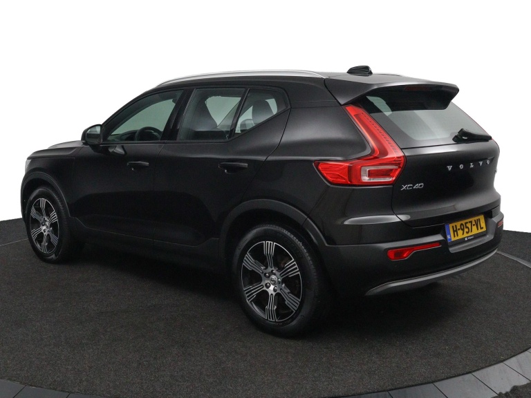 Volvo XC40 - 2.0 T5 AWD R-Design Intro Edition 11