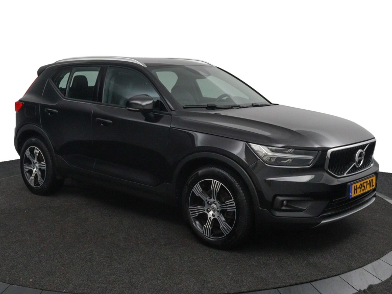 Volvo XC40 - 2.0 T5 AWD R-Design Intro Edition 13