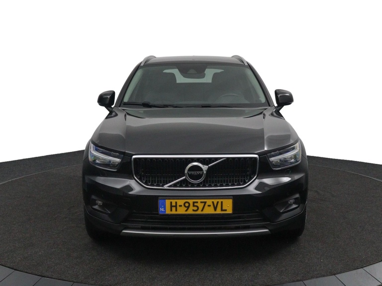 Volvo XC40 - 2.0 T5 AWD R-Design Intro Edition 14