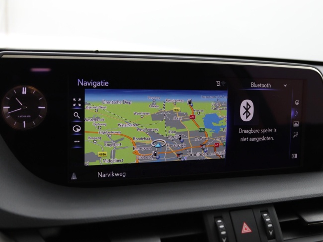 Lexus ES - 300h President Line