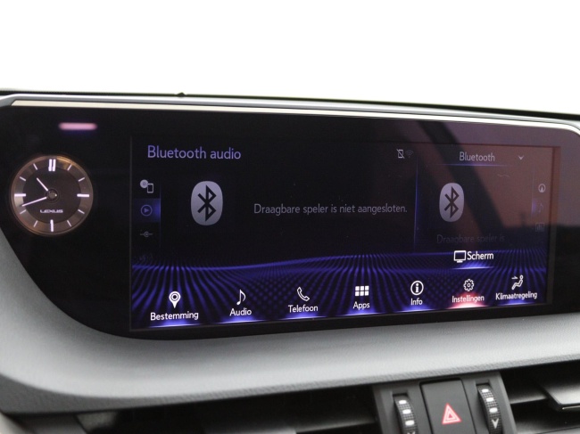 Lexus ES - 300h President Line