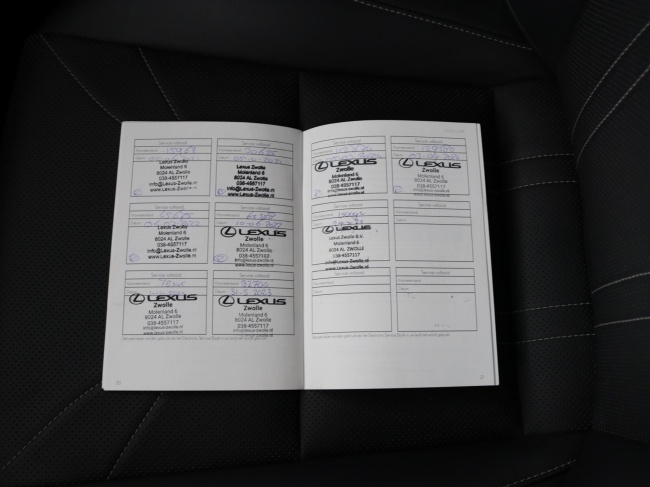 Lexus ES - 300h President Line