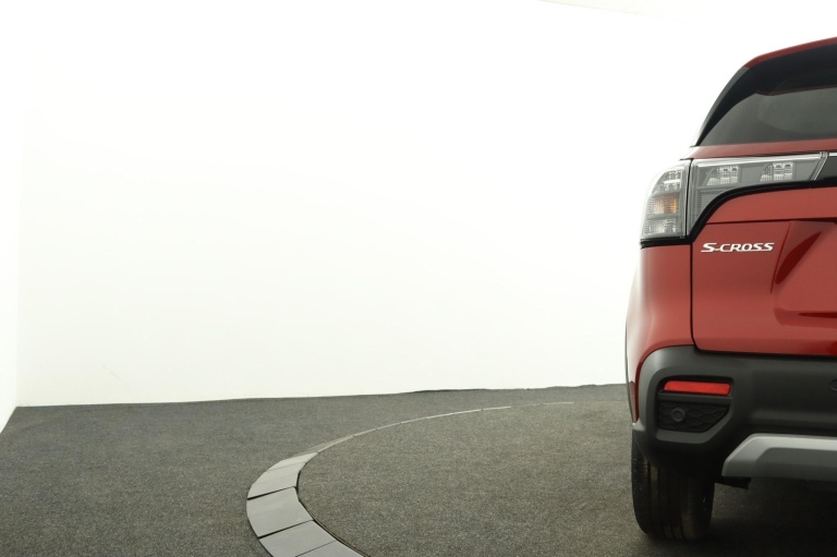 Suzuki S-Cross - 1.4 Boosterjet Style Hybrid 42