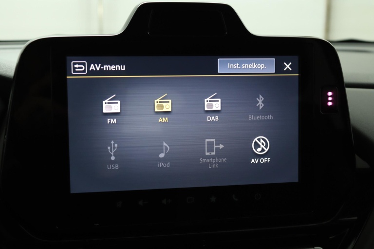 Suzuki S-Cross - 1.4 Boosterjet Style Hybrid 8