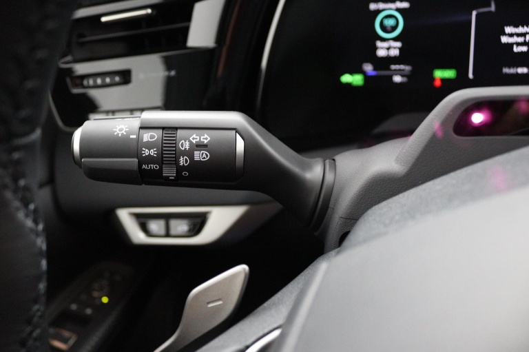 Lexus RX - 450h+ Plug-in Hybrid 35th Edition 32