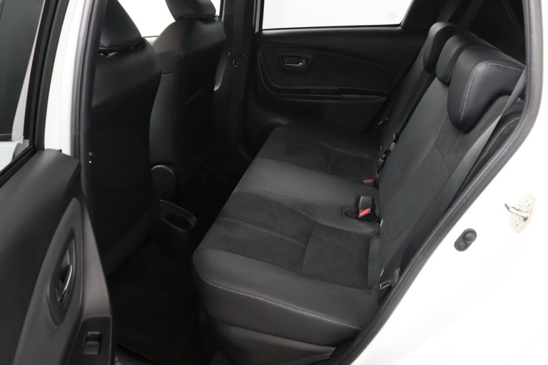 Toyota Yaris - 1.5 Hybrid GR-Sport 12