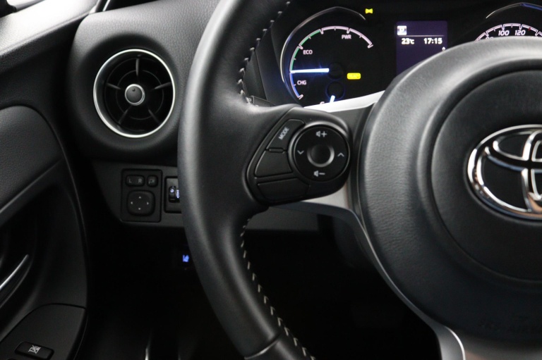 Toyota Yaris - 1.5 Hybrid GR-Sport 17