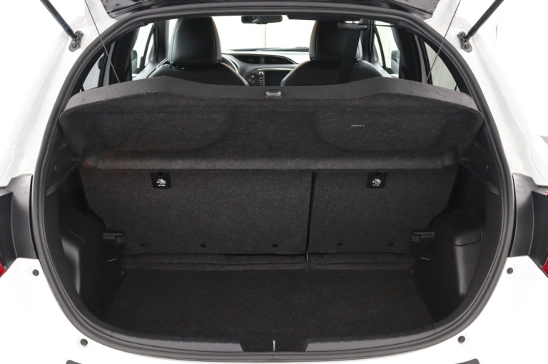 Toyota Yaris - 1.5 Hybrid GR-Sport 28