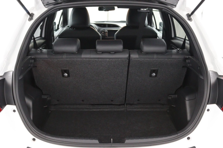 Toyota Yaris - 1.5 Hybrid GR-Sport 29