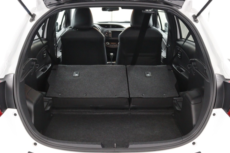 Toyota Yaris - 1.5 Hybrid GR-Sport 31