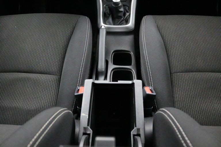 Suzuki S-Cross - 1.4 Boosterjet Select Smart Hybrid 27