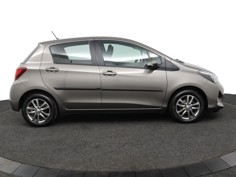Toyota Yaris - 1.3 VVT-i Trend 12