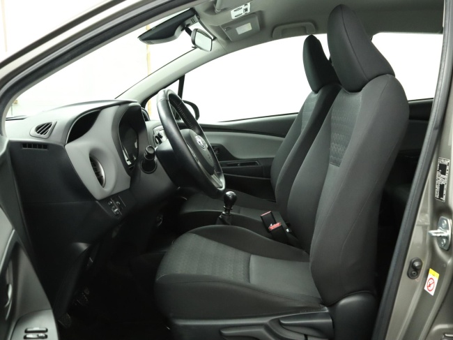 Toyota Yaris - 1.3 VVT-i Trend