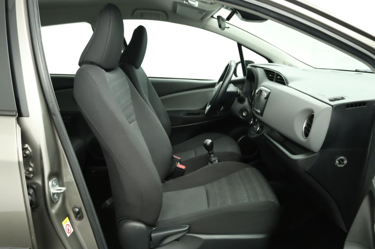 Toyota Yaris - 1.3 VVT-i Trend 21