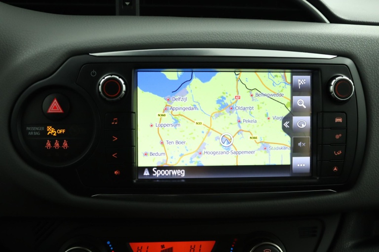 Toyota Yaris - 1.3 VVT-i Trend 27