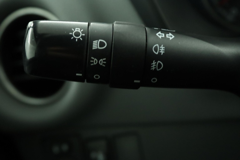 Toyota Yaris - 1.3 VVT-i Trend 30