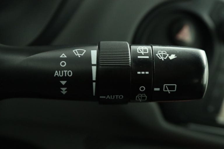 Toyota Yaris - 1.3 VVT-i Trend 31