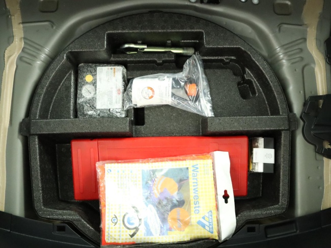 Toyota Yaris - 1.3 VVT-i Trend