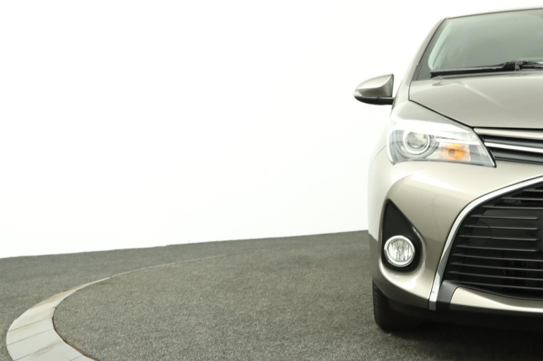 Toyota Yaris - 1.3 VVT-i Trend 35