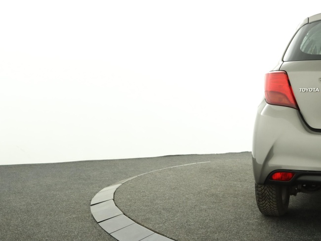 Toyota Yaris - 1.3 VVT-i Trend
