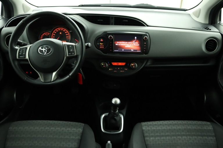 Toyota Yaris - 1.3 VVT-i Trend 4