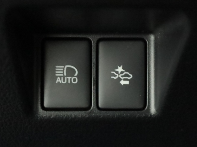 Toyota Yaris - 1.3 VVT-i Trend