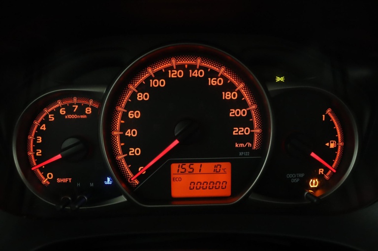 Toyota Yaris - 1.3 VVT-i Trend 46