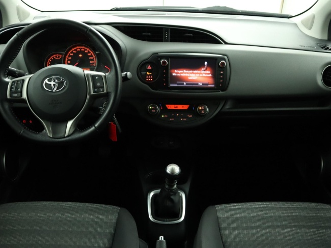 Toyota Yaris - 1.3 VVT-i Trend