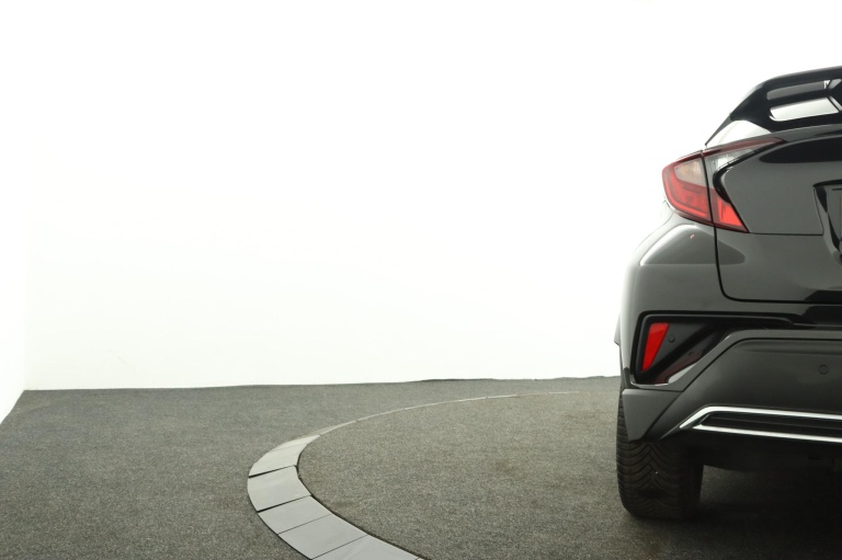 Toyota C-HR - 2.0 Hybrid First Edition 41
