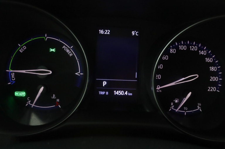 Toyota C-HR - 2.0 Hybrid First Edition 61