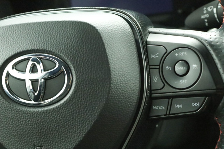 Toyota Corolla Touring Sports - 1.8 Hybrid GR-Sport 21