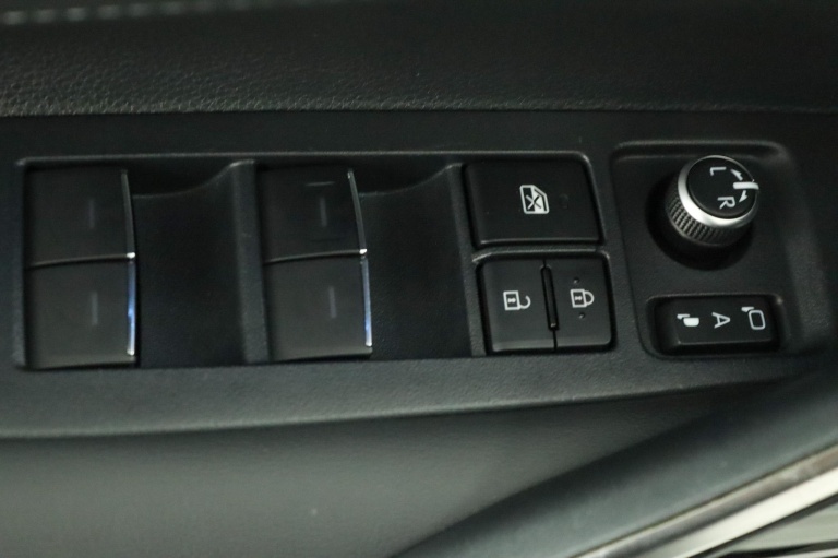 Toyota Corolla Touring Sports - 1.8 Hybrid GR-Sport 28