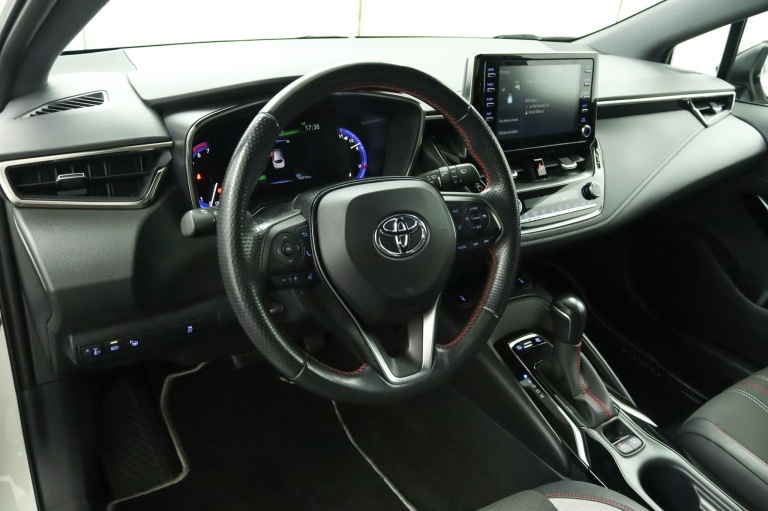 Toyota Corolla Touring Sports - 1.8 Hybrid GR-Sport 64