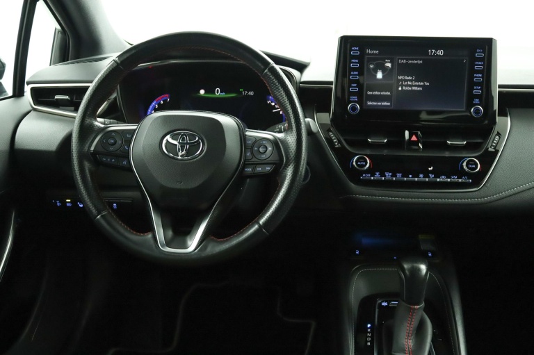 Toyota Corolla Touring Sports - 1.8 Hybrid GR-Sport 66