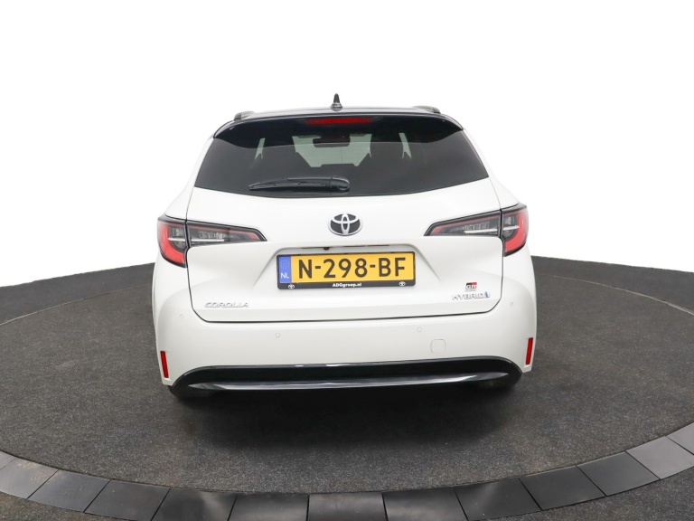 Toyota Corolla Touring Sports - 1.8 Hybrid GR-Sport 69
