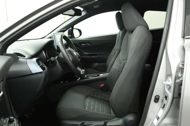 Toyota C-HR - 1.8 Hybrid Style 17