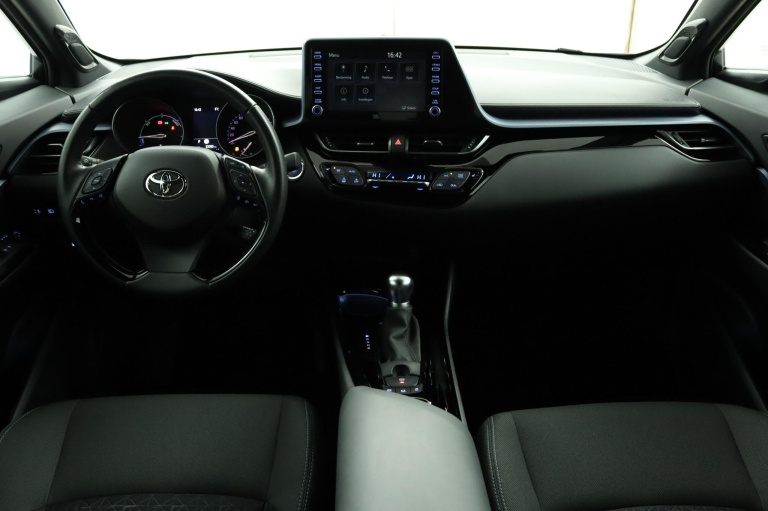 Toyota C-HR - 1.8 Hybrid Style 4