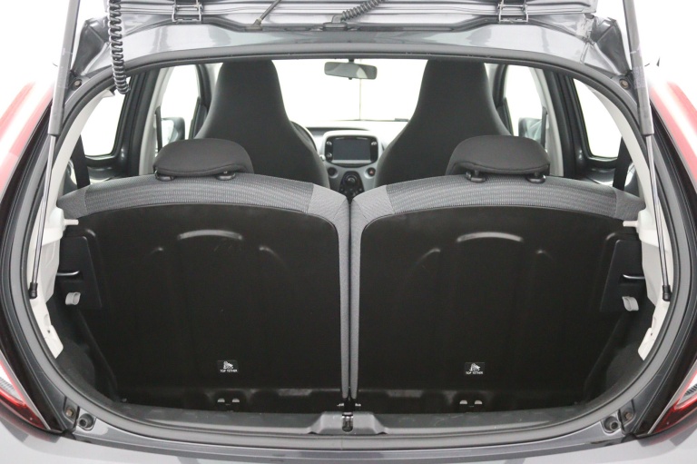 Toyota Aygo - 1.0 VVT-i x-play 26