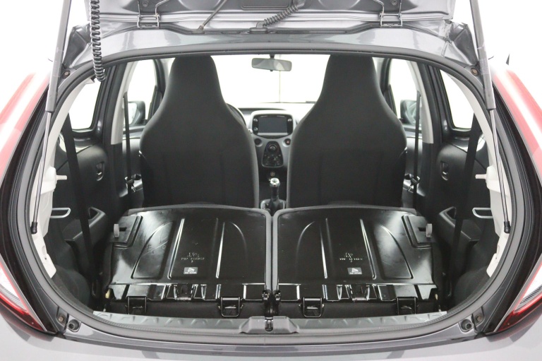 Toyota Aygo - 1.0 VVT-i x-play 27