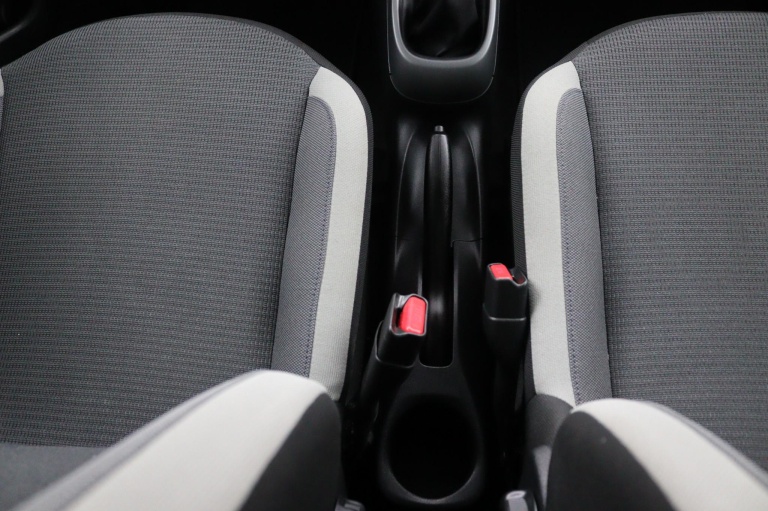 Toyota Aygo - 1.0 VVT-i x-play 42