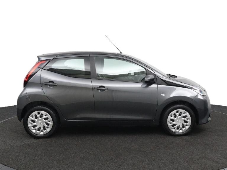 Toyota Aygo - 1.0 VVT-i x-play 8