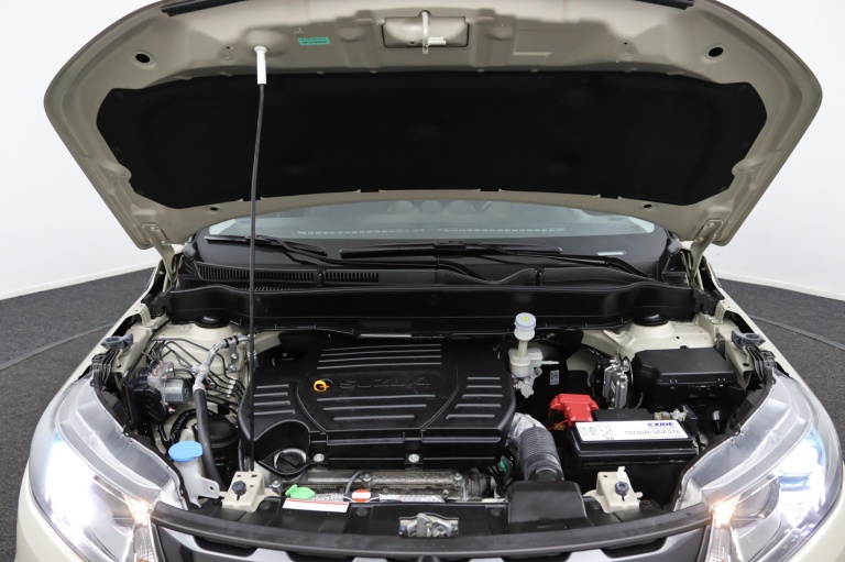 Suzuki Vitara - 1.6 High Executive Automaat 32