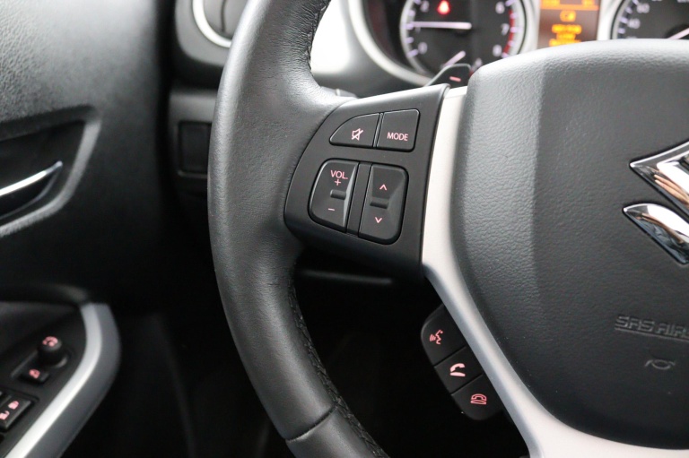 Suzuki Vitara - 1.6 High Executive Automaat 49