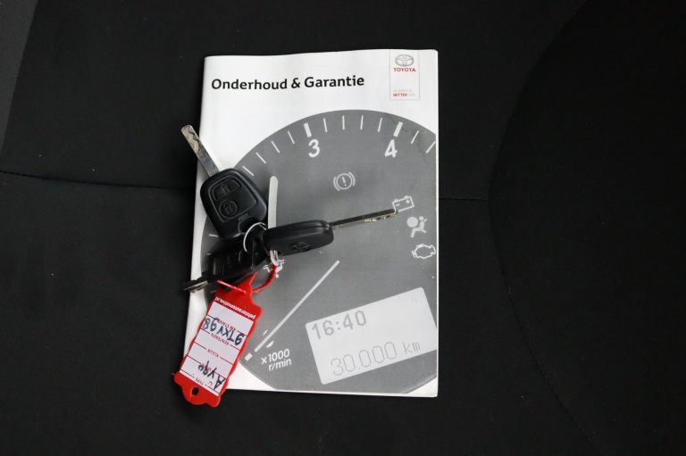 Toyota Aygo - 1.0 VVT-i Now 17