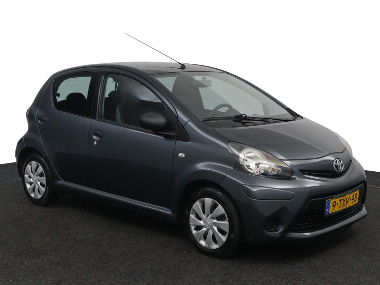 Toyota Aygo - 1.0 VVT-i Now 3