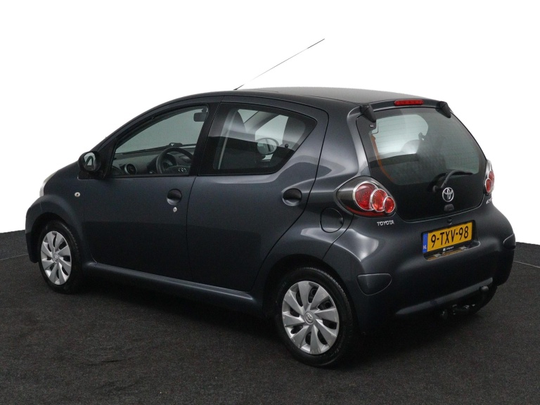 Toyota Aygo - 1.0 VVT-i Now 4