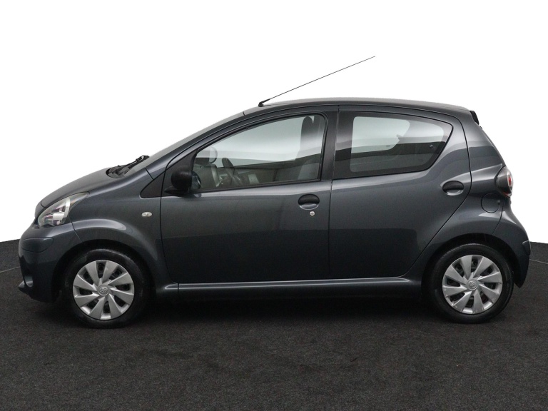 Toyota Aygo - 1.0 VVT-i Now 5