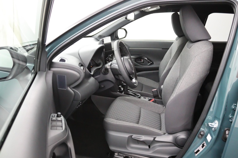 Toyota Yaris Cross - 1.5 Hybrid 115 Dynamic 9