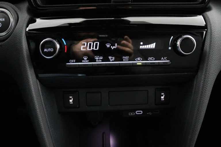 Toyota Yaris Cross - 1.5 Hybrid 130 Dynamic 14