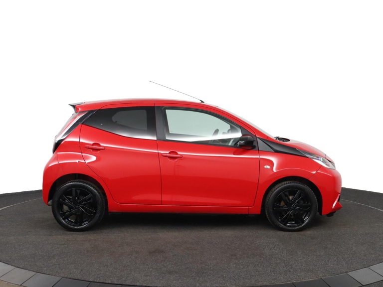 Toyota Aygo - 1.0 VVT-i x-sport 13